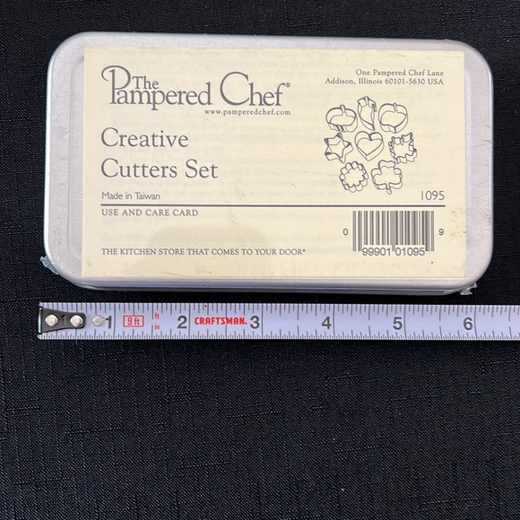 Pampered Chef Creative Cutters Set #1095, NIB - Picture 4 of 4
